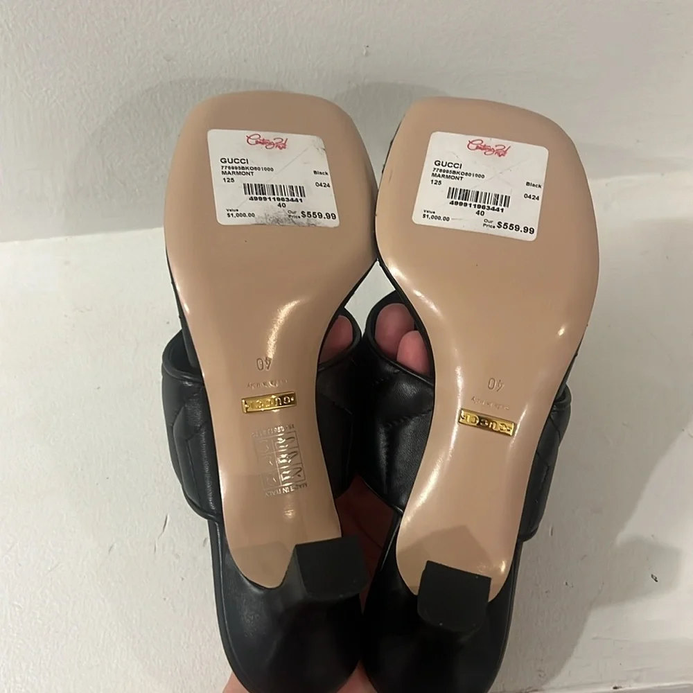 Black quilted thong sandals from Gucci size 40 NEW without the box - Picture 7 of 11